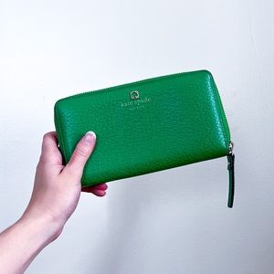 Kate Spade Emerald Green Wallet